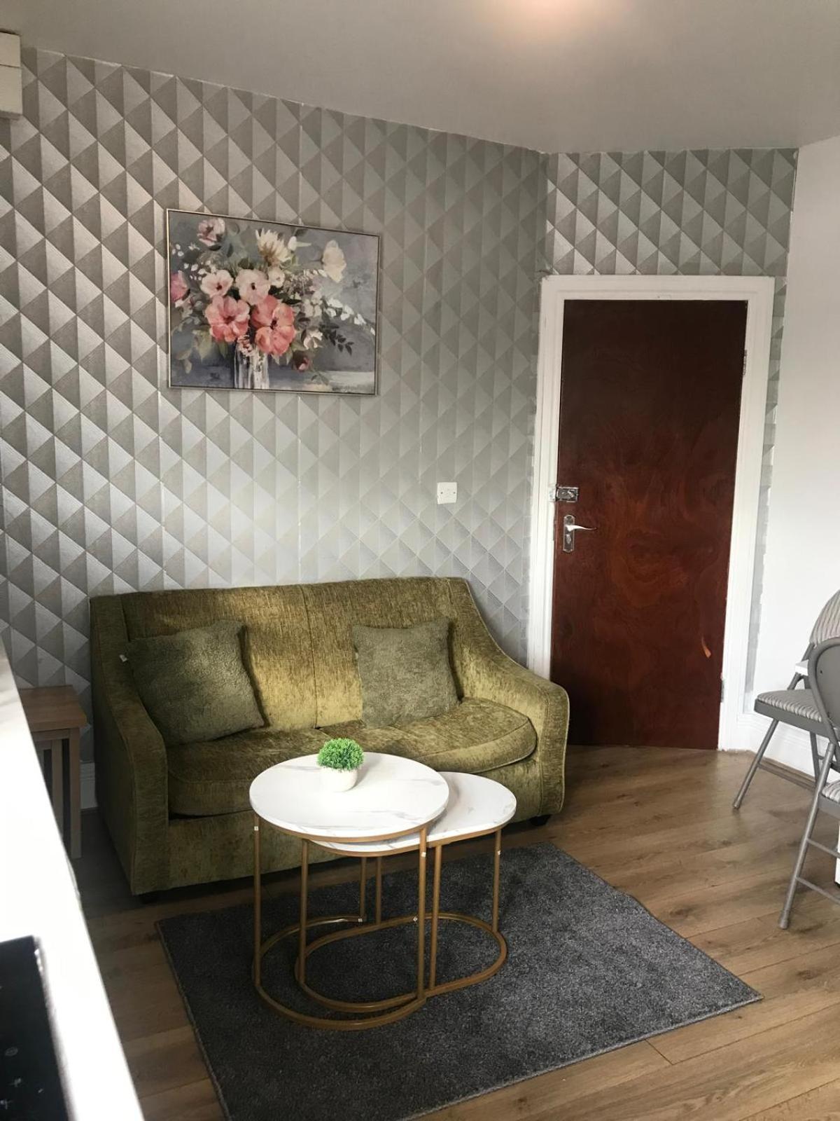 Aspire 1 Bedroom, 3 Single Beds Bristol Ngoại thất bức ảnh